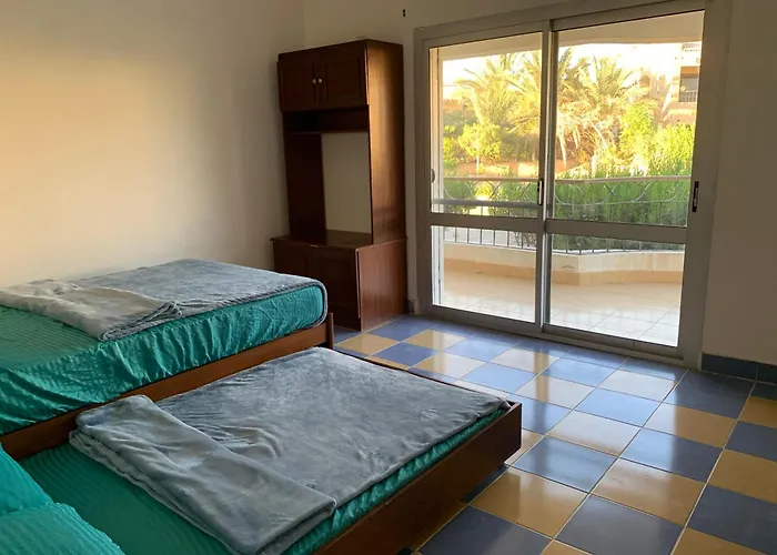 فيلة Front - Sea View - Ain Sokhna Red Sea على الشاطئ - إطلالة على البحر - الطابق الأرضي مع حديقة *