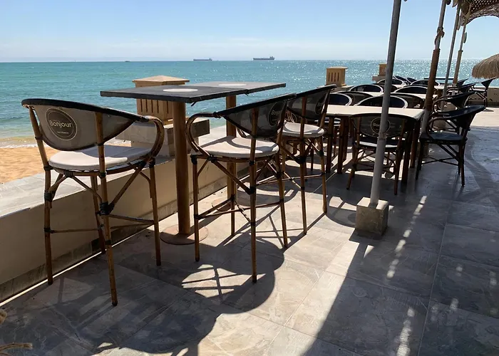 فيلة Front - Sea View - Ain Sokhna Red Sea على الشاطئ - إطلالة على البحر - الطابق الأرضي مع حديقة