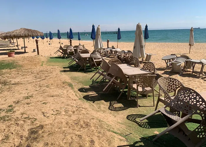 Front - Sea View - Ain Sokhna Red Sea على الشاطئ - إطلالة على البحر - الطابق الأرضي مع حديقة *
