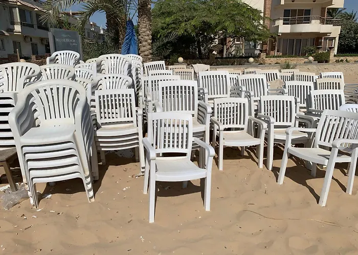 Front - Sea View - Ain Sokhna Red Sea على الشاطئ - إطلالة على البحر - الطابق الأرضي مع حديقة فيلة عين السخنة